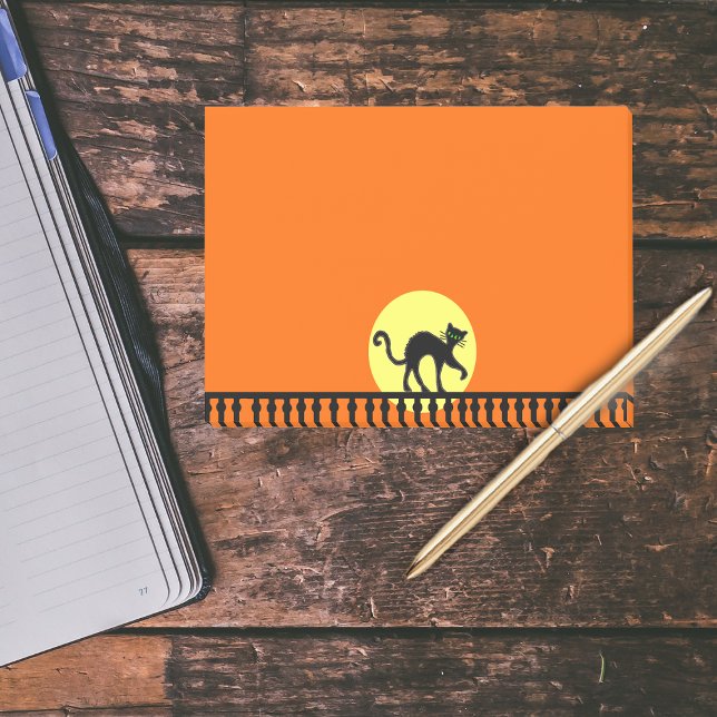 Black Cat Yellow Moon Zaun Post-it Klebezettel (Black cat on ornate black fence yellow moon on orange Halloween post it notes.)