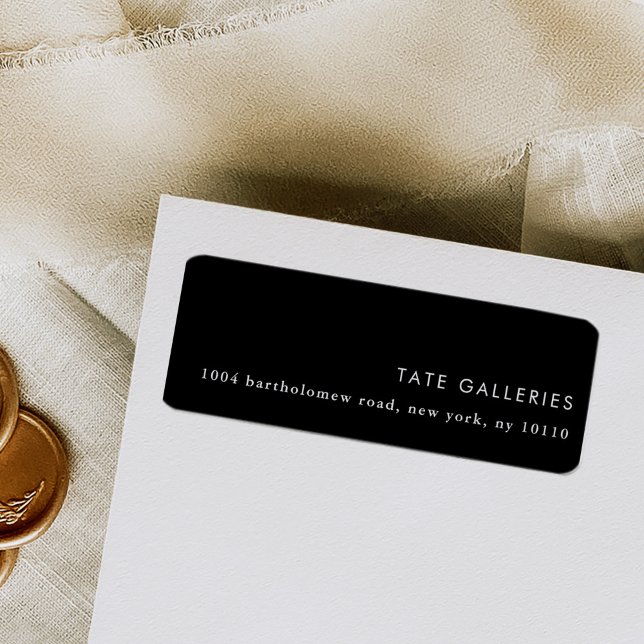 Black Chic Modern Minimalistische Rücksendeadresse (Black chic modern minimalist return address labels.)