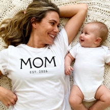 Black Classic Typography Established Mom