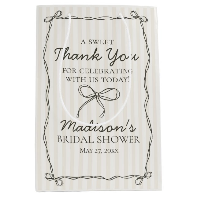 Black Coquette Bow Beige Brautparty Gefallen Mittlere Geschenktüte (Vorderseite)