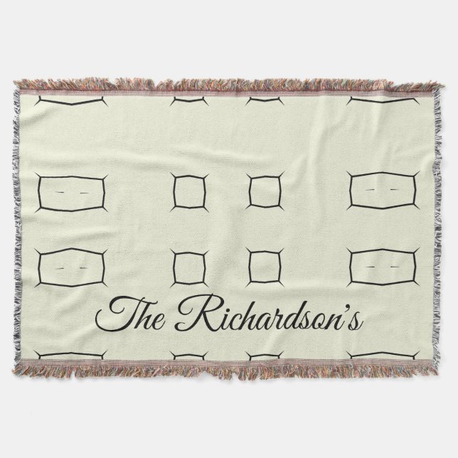 Black Cream Personalized Geometric Minimal Bedding Decke (Vorderseite)