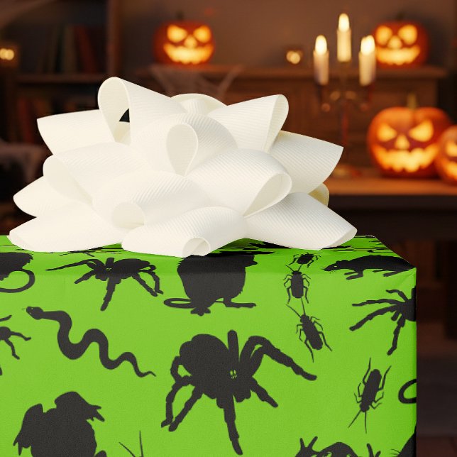 Black Creepy Crawly Critters Rats Horror Pattern Geschenkpapier (Von Creator hochgeladen)