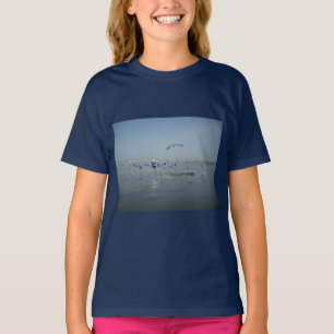 Black Crow und White Cranes: Ein Kontrast in der N T-Shirt
