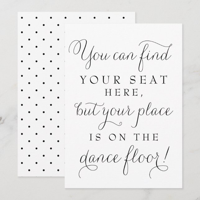 Black Dainty Script Wedding Find your Seat Sign Einladung (Vorne/Hinten)