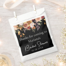 Black Fall Floral Brautparty