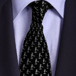 Black Gavel Pattern Attorney Krawatte<br><div class="desc">Rechtlich gesehen sind Gänge dazu bestimmt,  Aufmerksamkeit zeichnen,  und dieses niedliche kleine Gavel-Muster wird das sicherlich tun. Ideal für Anwälte,  Anwälte und andere Anwälte,  werden diese farbenfrohen Geschmacksmuster mit Sicherheit erhalten bleiben. Erstellen Sie ein perfektes Geschenk,  indem Sie ein Paar Socken mit dem gleichen Design.</div>