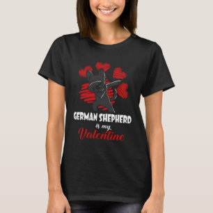 Black German Shepherd ist meine Valentine Liebe He T-Shirt