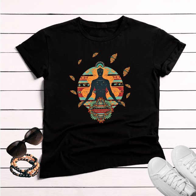 Black Goddess Butterfly Mandala Bohemisch T-Shirt (Von Creator hochgeladen)