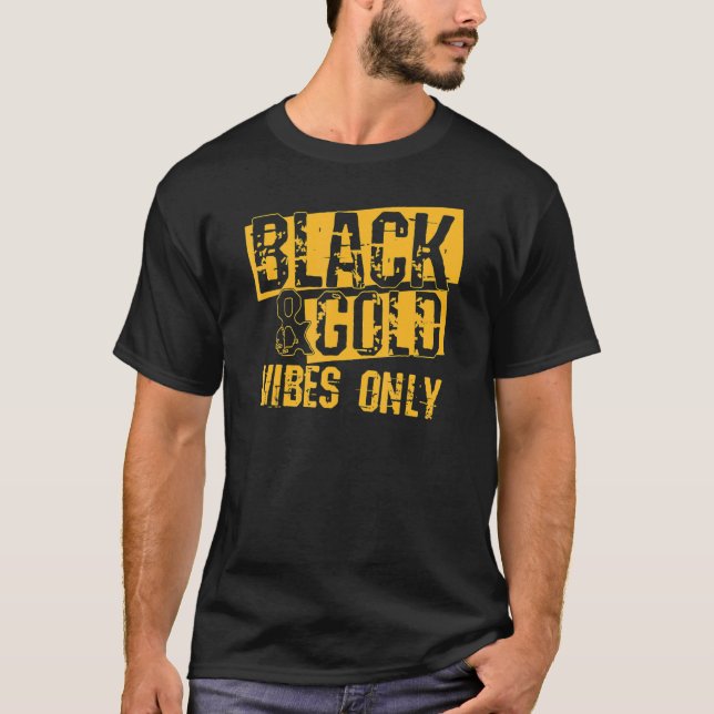 Black Gold Game Day Group  For High School Footbal T-Shirt (Vorderseite)