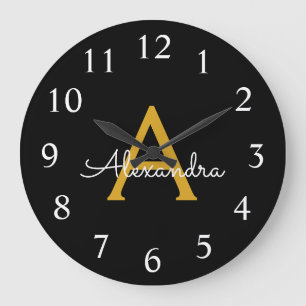 Black Gold Modern Script Girls Monogram Name Große Wanduhr