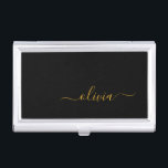 Black Gold Modernes Script Giron Monogram Name Visitenkarten Dose<br><div class="desc">Black and Gold Simple Script Monogram Name Business Card Holder. Das macht den perfekten 16 Geburtstag,  Hochzeit,  Brautparty,  Jubiläum,  Babydusche oder Junggeselinnen-Abschied Geschenk für jemanden,  der Lieben glamourösen Luxus und schicke Stile.</div>