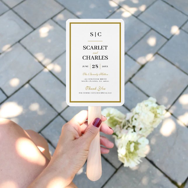 Black & Gold Monogram Wedding Ceremony Program Fächer (Black and gold monogram program fan adds elegant style while keeping guests cool.)
