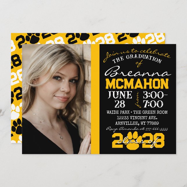 Black & Gold Pawprint Abschluss Foto Einladung (Repeating Class Year 1 & 2 Photo Graduation Invitations & Announcements (Paw Print Version)