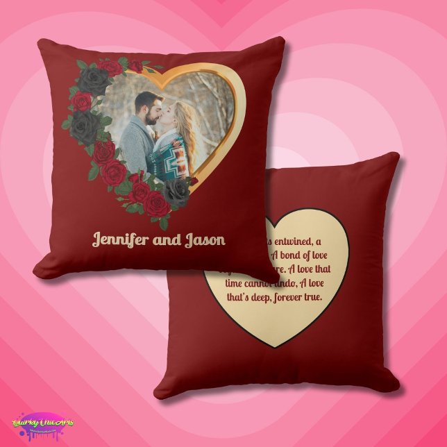 Black & Gold Roses, Gold Heart Photo Frame Kissen (Von Creator hochgeladen)