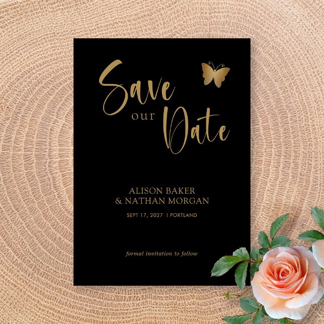 Black & Gold Script mit Glitzer Butterfly Wedding Save The Date (Black & Gold Script with Glitter Butterfly Wedding Save The Date)