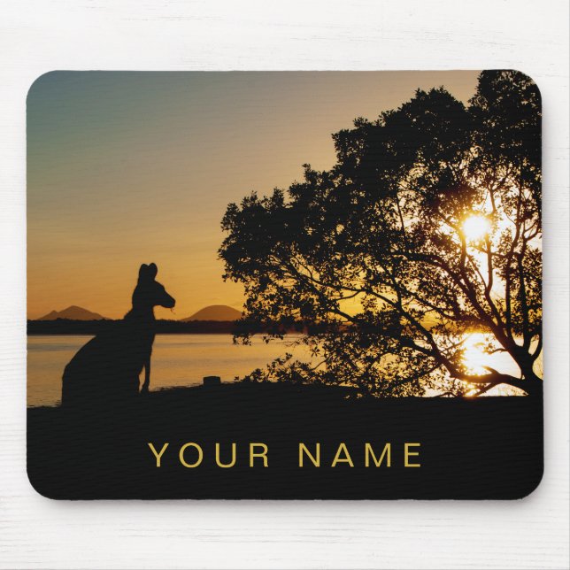 Black & Gold Sunset Kangaroo Tree Silhouette Mousepad (Vorne)