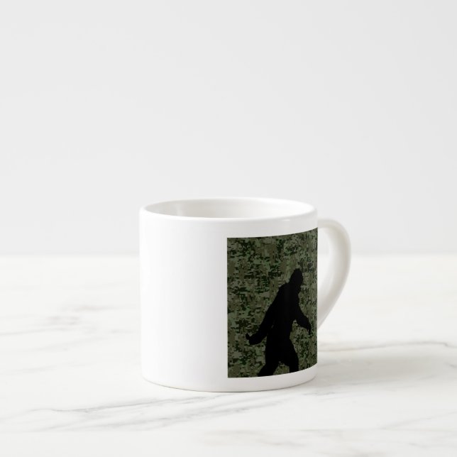 Black Gone Squatchin Woodland Digital Camouflage Espressotasse (Vorderseite Rechts)