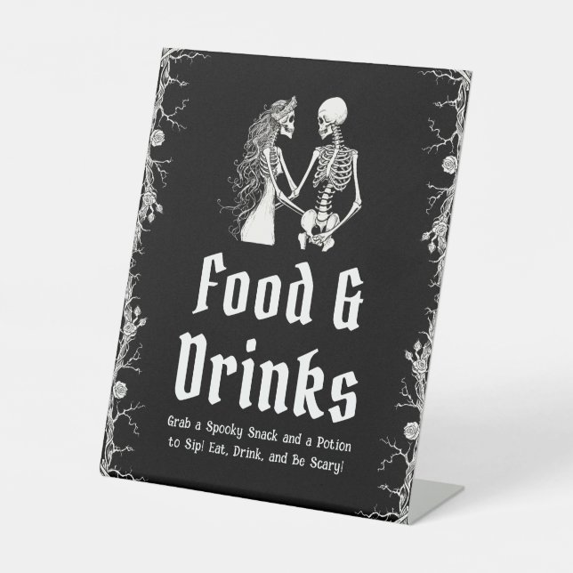 Black Gothic Halloween Skelett Food & Drinks Zeich Sockelschild (Vorderseite)