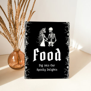 Black Gothic Halloween Spooky Skeleton Food Sign Sockelschild