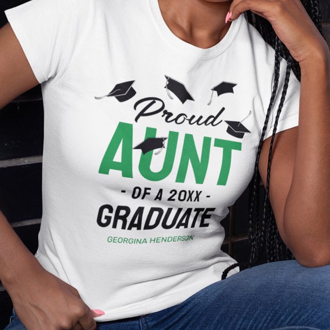 Black Green Proud Tante 2025 Graduate T-Shirt (Von Creator hochgeladen)
