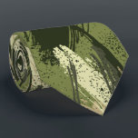 Black Green Tan Camouflage Neck Tie Krawatte<br><div class="desc">Die männliche Krawatte weist ein modernes Tarnmuster in Schwarz,  Grün,  Blassgrün und Bräune auf. WEITERE Designs sind im Gange. Cool für das Büro,  eine Nacht auf der Stadt,  eine Hochzeit,  für den Bräutigam oder Trauzeugen oder als Geschenk für Ihren Ehemann,  Vater,  Bruder oder besten Freund. Machen Sie eine Aussage!</div>