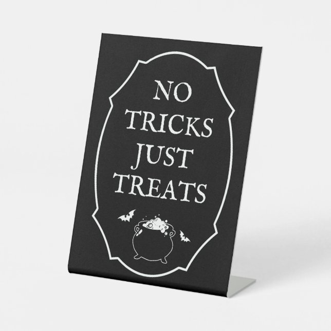 Black Halloween Kinderdusche ohne Tricks nur Lecke Sockelschild (Vorderseite)
