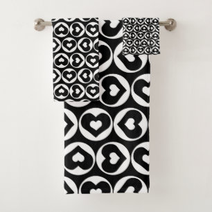 Black Heart Pattern Bold Badhandtuch Set