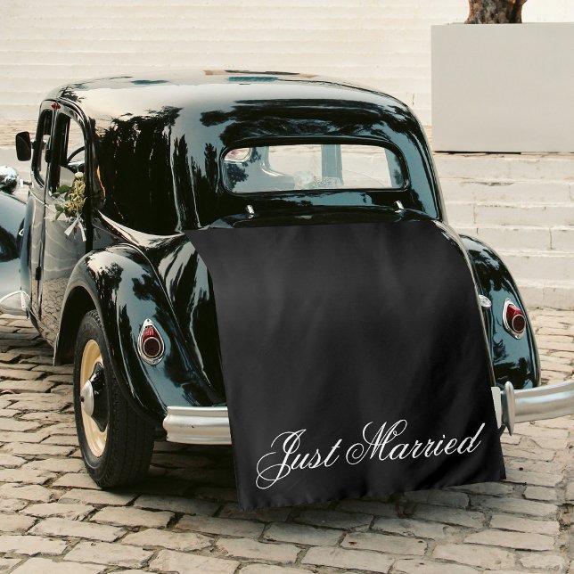 Black Just Married Fabric Car Wedding Banner Sign Wandteppich (Black Just Married Fabric Car Wedding Banner Sign Tapestry)