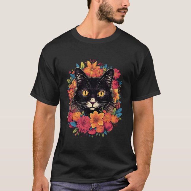 Black Kitten Encircled By Flowers Owner Garden T-Shirt (Vorderseite)