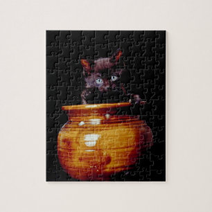 Black Kitten in Keramik Vase, schwarzer Hintergrun Puzzle