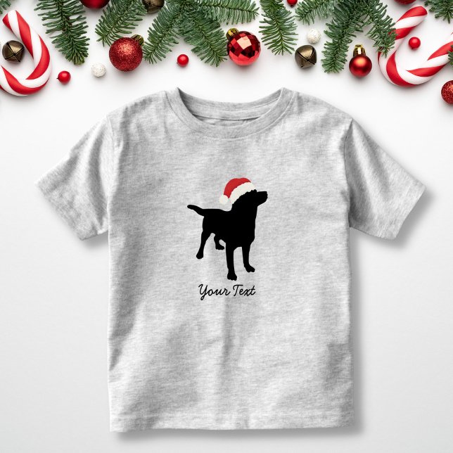 Black Lab Hund mit Weihnachts-Weihnachtsmannmütze Kleinkind T-shirt (Von Creator hochgeladen)