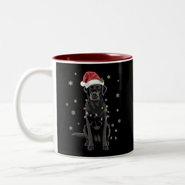 Black Lab Labrador Weihnachtsbaum Light Pajama Dog Zweifarbige Tasse (Links)