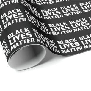 Black Lives Materie Schwarz-weiße Typografie Muste Geschenkpapier