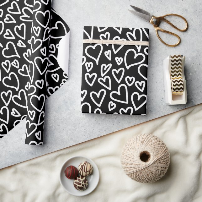 Black Love Hearts Pattern Wrapping Pattern Geschenkpapier (Kunsthandwerk)