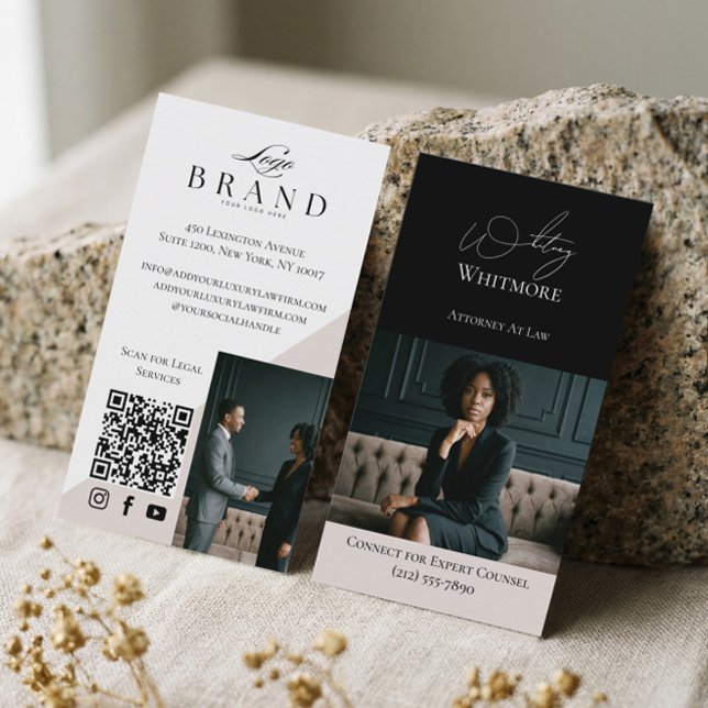 Black Luxury Elegant Law Firm Photo QR Code Visitenkarte (Black Luxury Elegant Law Firm Photo QR Code Business Card)