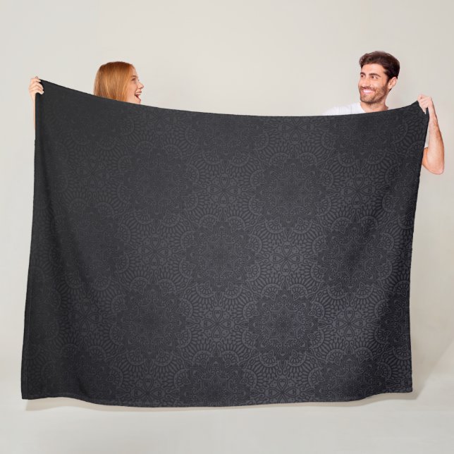 Black Luxury Ornamental Mandala Fleecedecke (Beispiel)