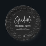 Black Mathematics High School Graduate Party Pappteller<br><div class="desc">Einfache und elegante schwarze Mathematik-Abschluss-Papier-Teller mit einem schönen Script-Schriftart. Großer Absolvent der High School oder Uni. Illustriert und entworfen von Patricia Alvarez.</div>