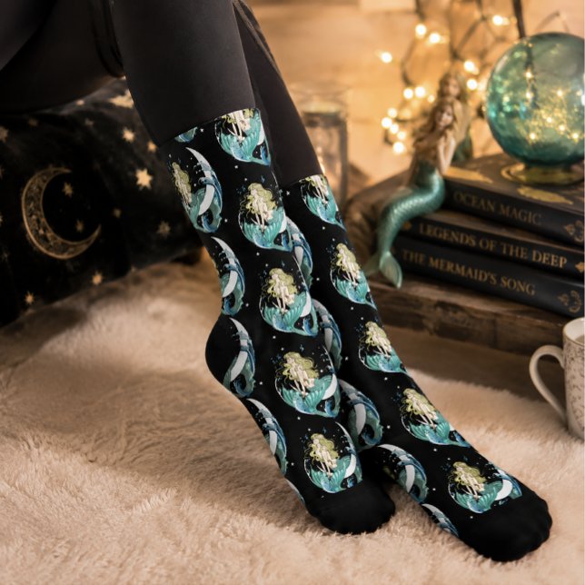 Black Mermaid Moon Fantasy Art Deco Socken (Von Creator hochgeladen)