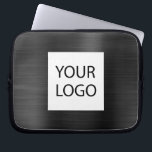 Black Metallic - Werbung für benutzerdefinierte Lo Laptopschutzhülle<br><div class="desc">Moderne Black Imitats Metallic Stainless Elegant Ihre individuelle Logo-Werbeaktion Laptop-Bag oder Sleeve Werbe-Fall (Promo). Dieses klassische berufliche Business-Computergehäuse kann so angepasst werden,  dass es Ihr Firmenlogo oder Ihr Firmenlogo enthält.</div>