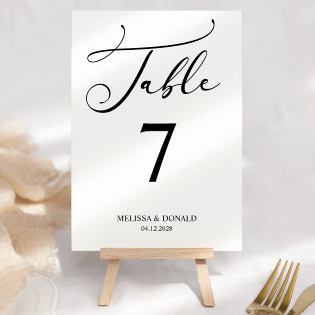Black Modern Simple Script Wedding Tischnummer (Von Creator hochgeladen)