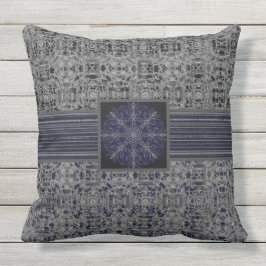 Black, Navy, & Gray X's and O's Pattern Kissen