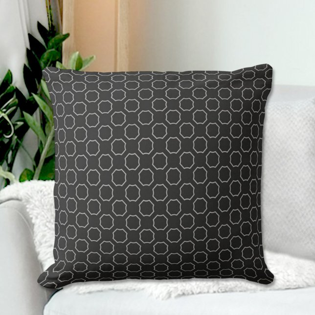 Black Octagons Pattern Throw Pillow Kissen (Von Creator hochgeladen)
