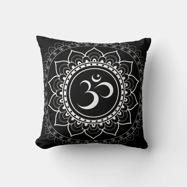 Black Om Mandala Kissen (Vorderseite)