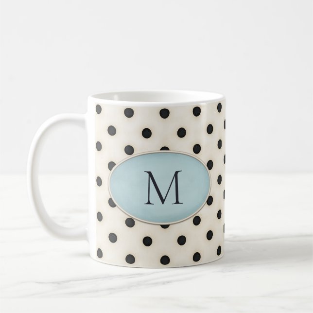 Black Polka Dots auf Ivory Blue Oval Mit Monogramm Kaffeetasse (Links)