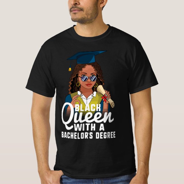 Black Queen mit Bachelor-Abschluss T-Shirt (Vorderseite)