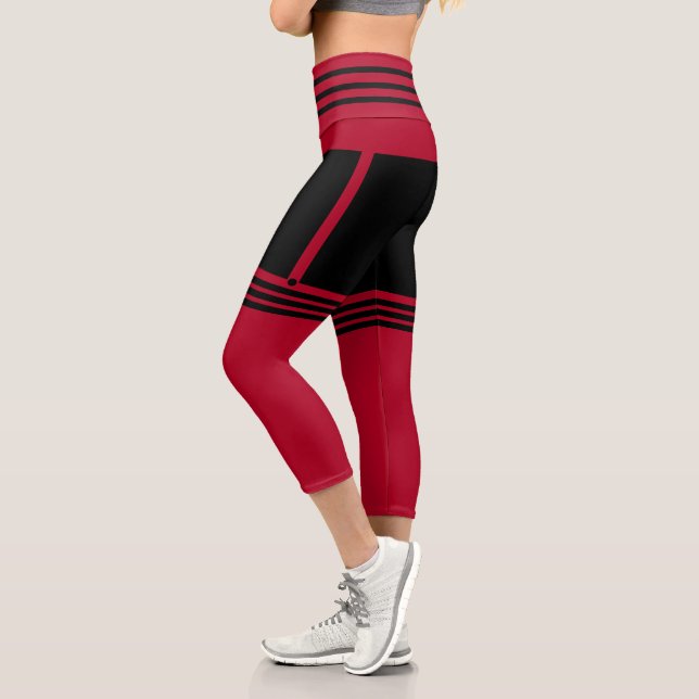 Black Red Funny Capri Leggings (Links)