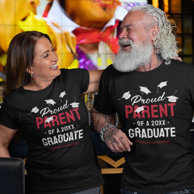 Black Red Proud Parent 2025 Graduate T-Shirt (Von Creator hochgeladen)