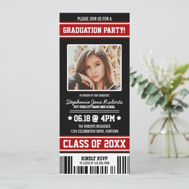 Black|Red Sporty Graduation Party Ticket Einladung (Stehend Vorderseite)