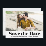 Black Retro Bold Typografy Foto Save the Date<br><div class="desc">Black Retro Bold Typografy Foto Ankündigung Datum freihalten. Moderne Ankündigung Datum freihalten mit Retro-fett formatierter Typografie mit schwarz-weißem Streifen-Muster. Personalisiert durch das Hinzufügen eigener Daten. Andere Farben sind verfügbar.</div>