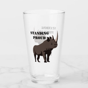Black Rhino Stehend Proud Glas